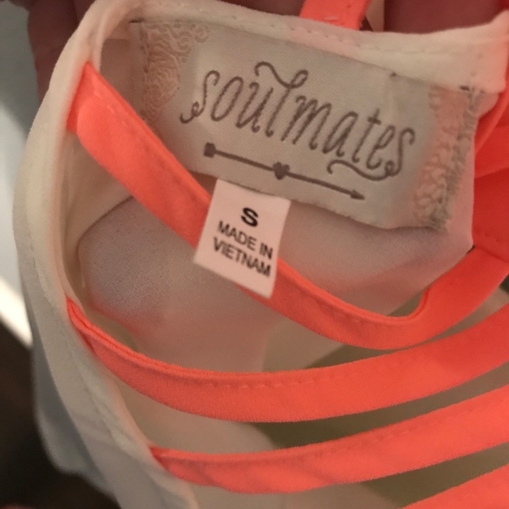 Spring Blouse - Picture 3 of 3